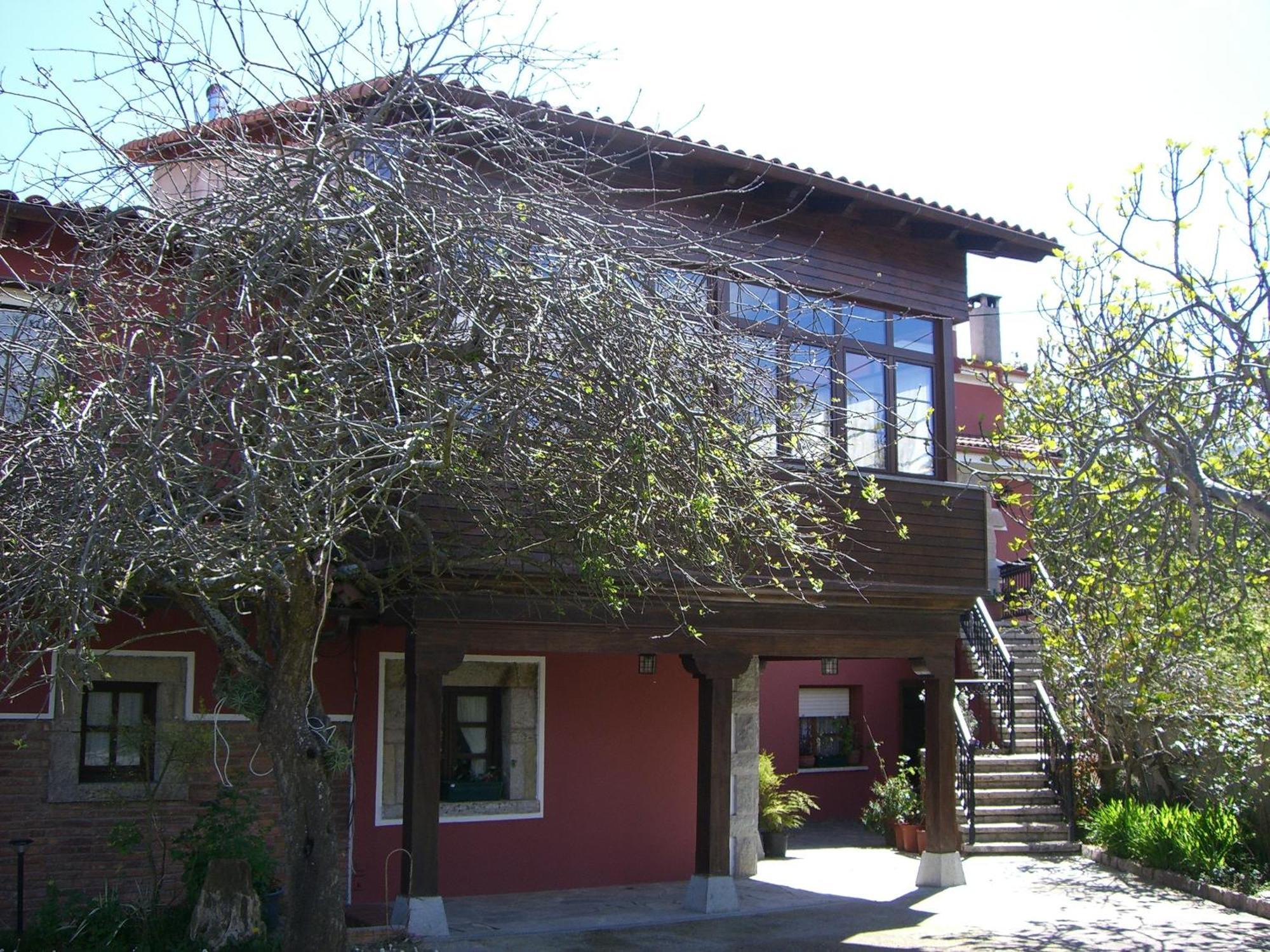 Hotel Rural La Curva Ribadesella Sardalla Exterior photo